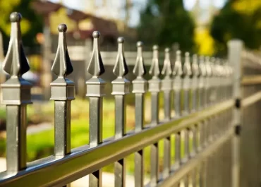 Orlando Florida Fence repair and upgrade maintance service contractor